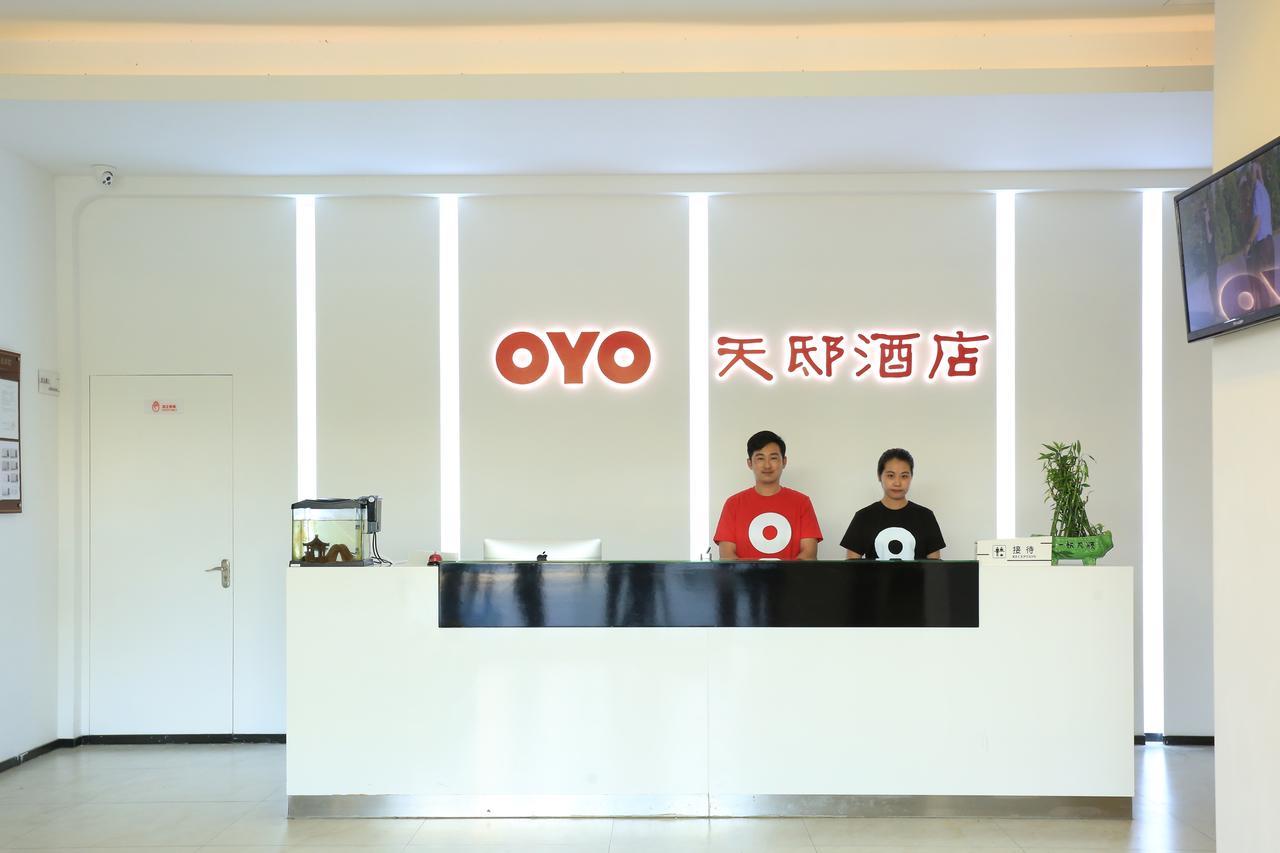 Oyo8001 Tiandi Hotel Shenzhen Exterior foto